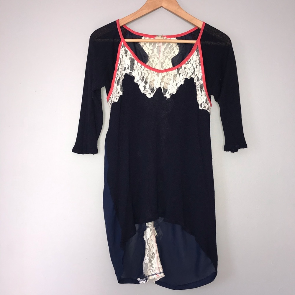 GIMMICKS by BKE 3/4 sleeve High Low Top SM
